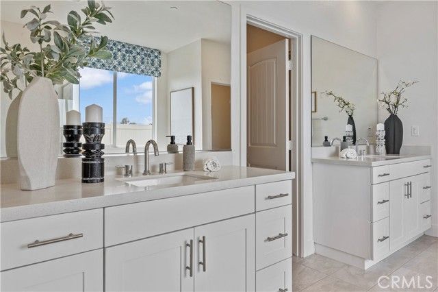 5978 Saddlehorn Lane, Jurupa Valley, CA 92509