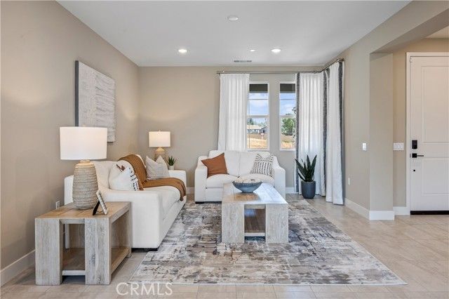 5978 Saddlehorn Lane, Jurupa Valley, CA 92509