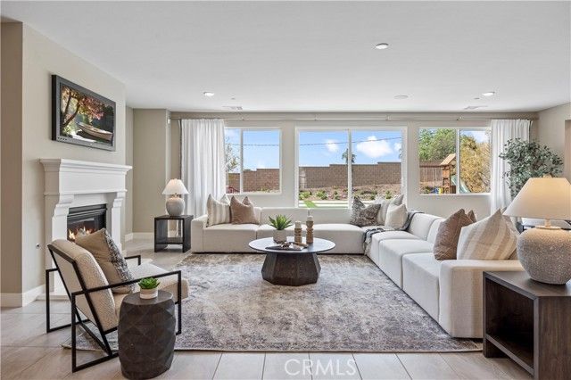 5978 Saddlehorn Lane, Jurupa Valley, CA 92509