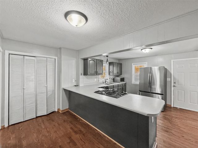 4210 Wakonda Parkway, Des Moines, IA 50315