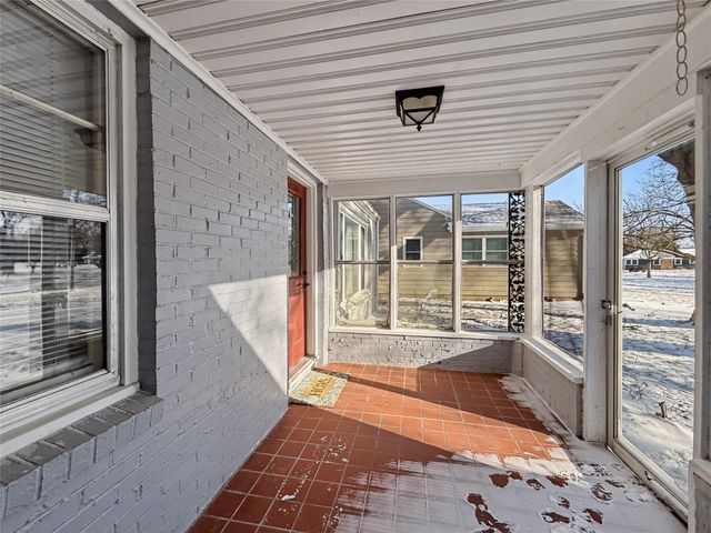 4210 Wakonda Parkway, Des Moines, IA 50315