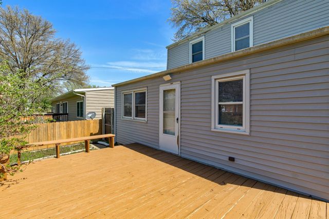 4210 Wakonda Parkway, Des Moines, IA 50315