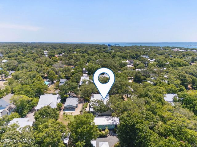 502 W Brown Street, Saint James, NC 28461