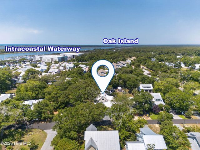502 W Brown Street, Saint James, NC 28461