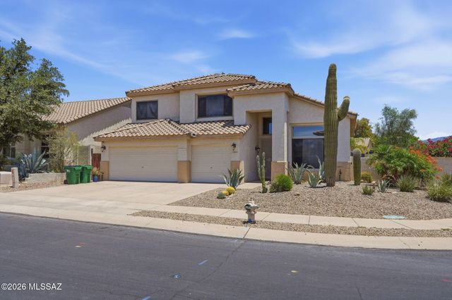 12884 N Pioneer Way, Oro Valley, AZ 85755