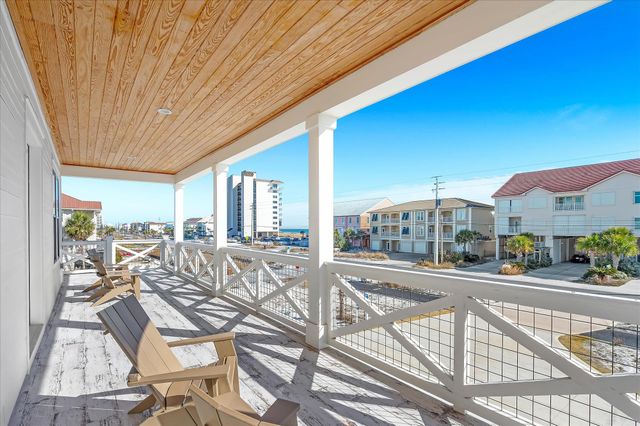 7944 Gulf Boulevard, Navarre, FL 32566