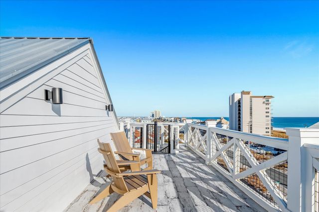 7944 Gulf Boulevard, Navarre, FL 32566