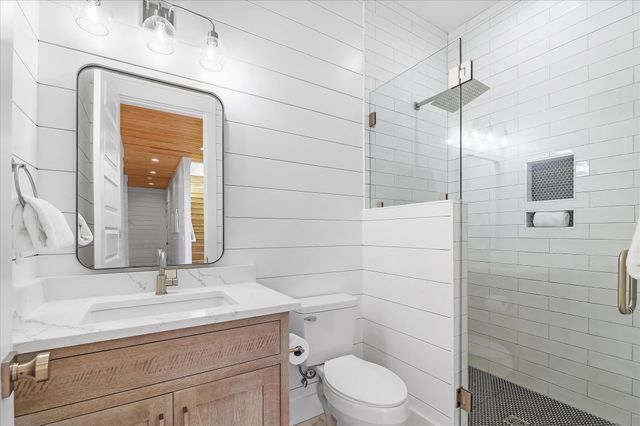 7944 Gulf Boulevard, Navarre, FL 32566