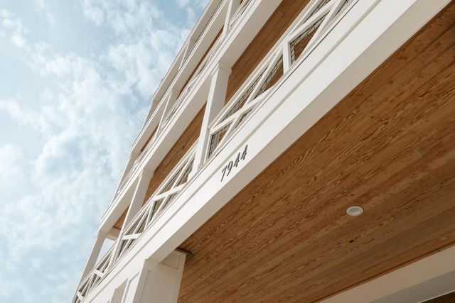 7944 Gulf Boulevard, Navarre, FL 32566