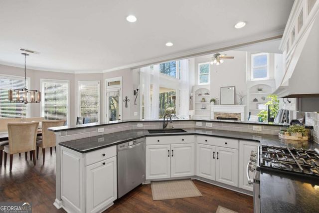 2934 Misty Rock Cove, Dacula, GA 30019