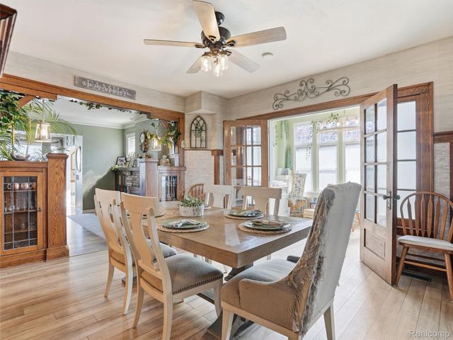 34327 Jefferson Avenue, Harrison Charter Township, MI 48045