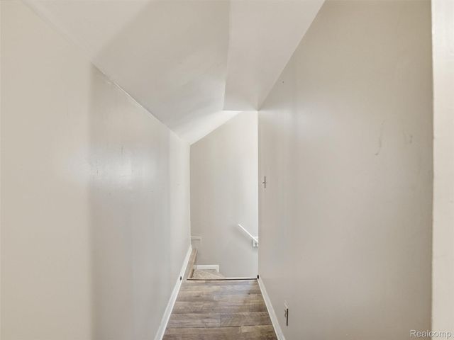 34327 Jefferson Avenue, Harrison Charter Township, MI 48045