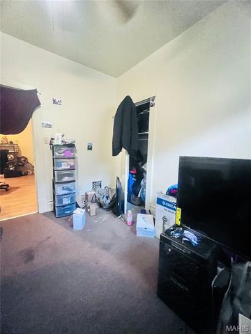 3857 Neosho Street, St Louis, MO 63116