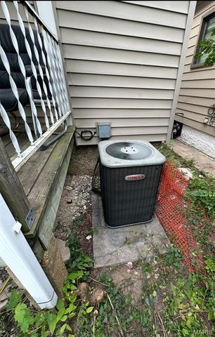 3857 Neosho Street, St Louis, MO 63116