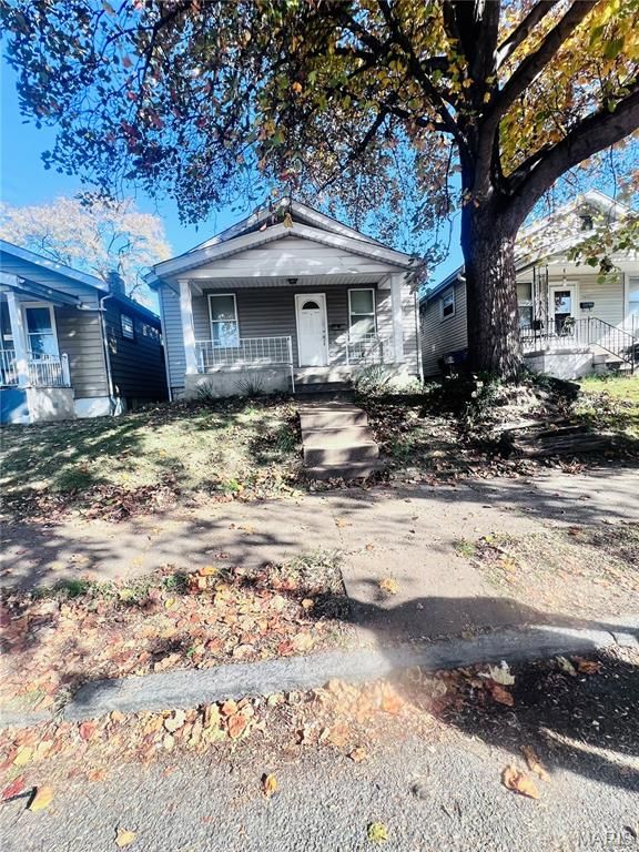 3857 Neosho Street, St Louis, MO 63116