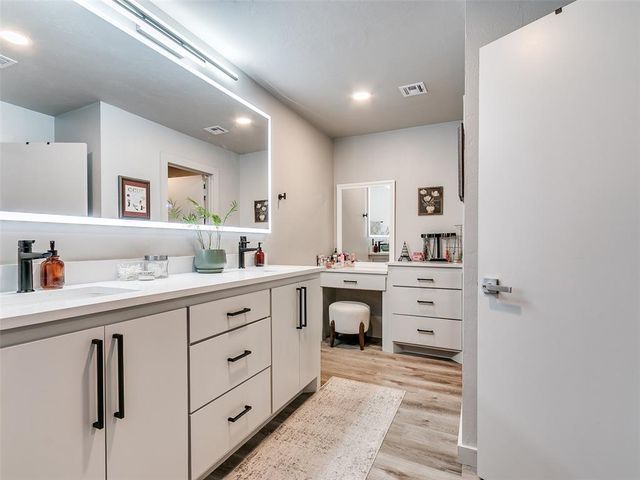 5820 NW 90th Street, Oklahoma City, OK 73132