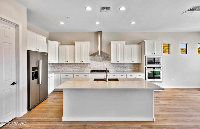 13382 N Sanidine Drive, Oro Valley, AZ 85755