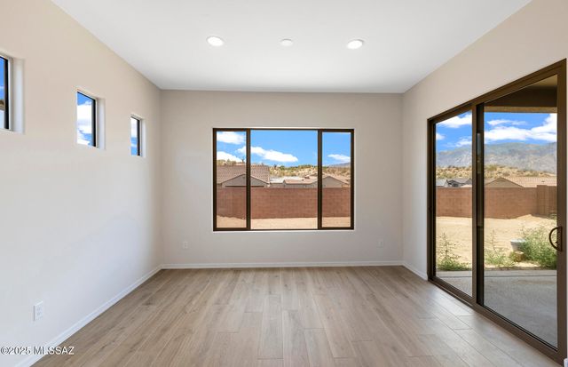 13382 N Sanidine Drive, Oro Valley, AZ 85755