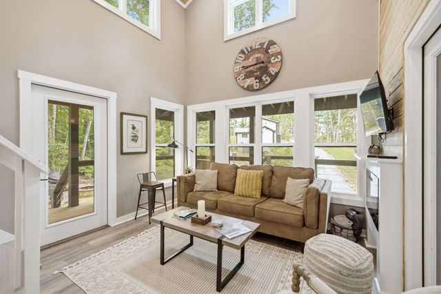 235 Waters Edge Way, Tracy City, TN 37387