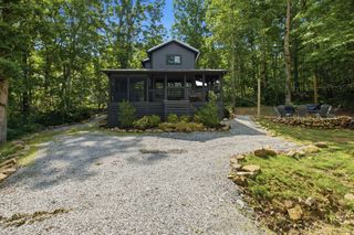 235 Waters Edge Way, Tracy City, TN 37387