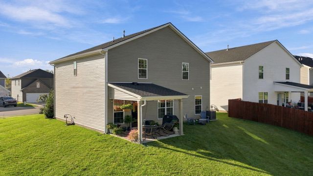 1521 Hayfield Flat, Lexington, KY 40509