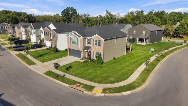 1521 Hayfield Flat, Lexington, KY 40509