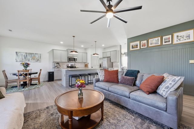 1521 Hayfield Flat, Lexington, KY 40509
