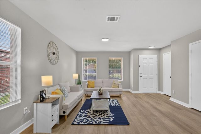 8661 Boswell Meadows Drive, Fort Worth, TX 76179