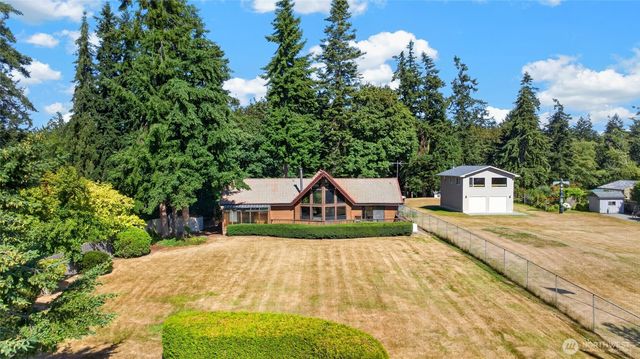 6360 Apple Lane, Freeland, WA 98249