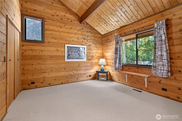 6360 Apple Lane, Freeland, WA 98249