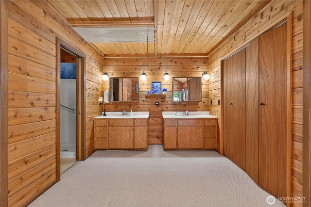 6360 Apple Lane, Freeland, WA 98249