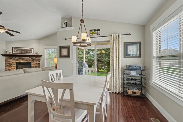 622 Willow Point Court, Troy, OH 45373
