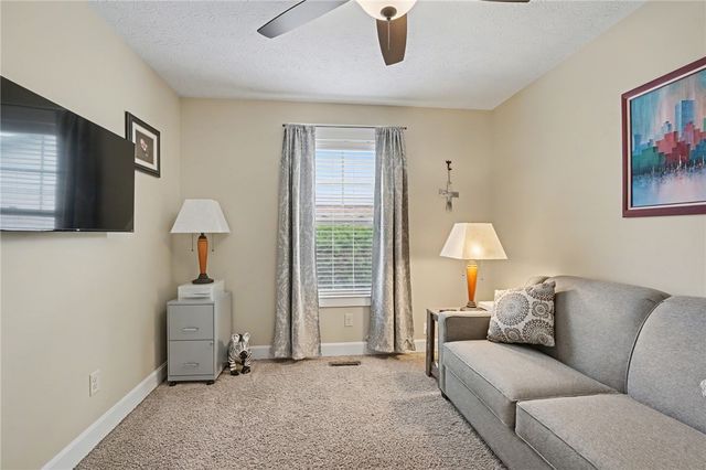 622 Willow Point Court, Troy, OH 45373