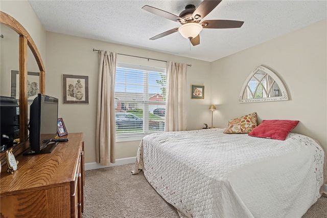 622 Willow Point Court, Troy, OH 45373