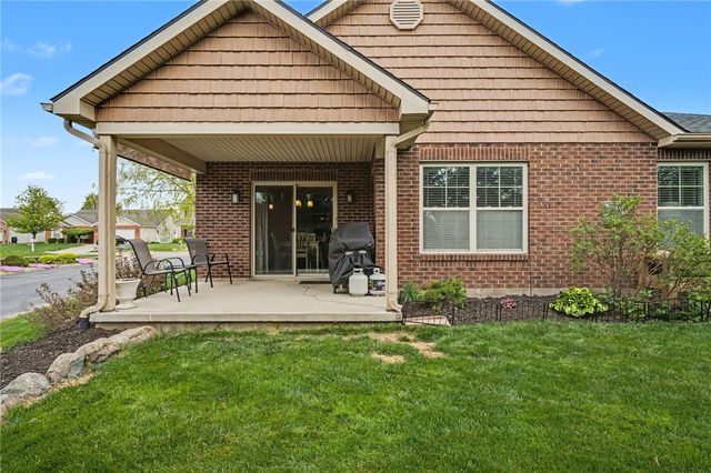 622 Willow Point Court, Troy, OH 45373
