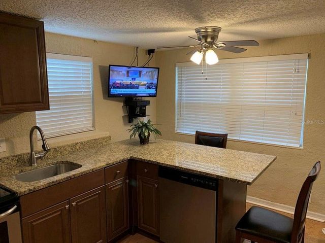 2512 MUSSELWHITE AVENUE 3, Orlando, FL 32804