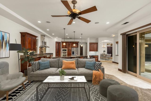 1746 Hidden Valley Ln, Auburn, CA 95602