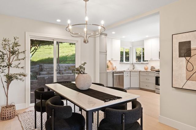 1709 Hillman Avenue, Belmont, CA 94002