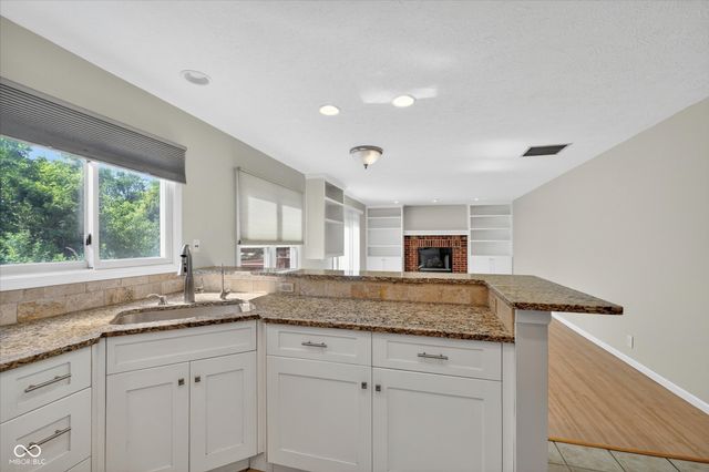 1135 Clairborne Court, Carmel, IN 46280