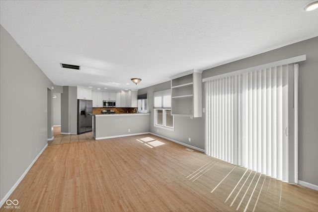 1135 Clairborne Court, Carmel, IN 46280