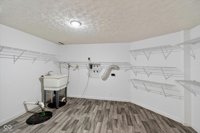 1135 Clairborne Court, Carmel, IN 46280