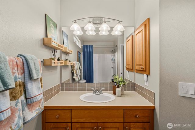 9204 181st Avenue E, Bonney Lake, WA 98391