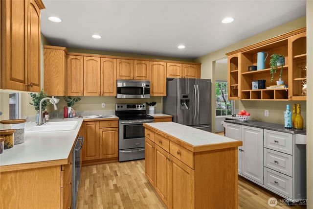 9204 181st Avenue E, Bonney Lake, WA 98391