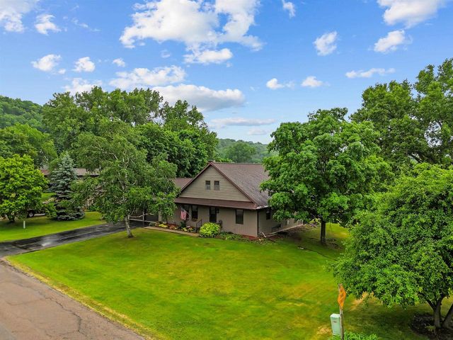 N7725 PALISADES TRAIL, Sherwood, WI 54169