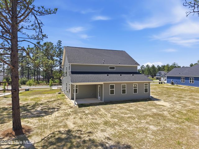 830 Winds Way, Aberdeen, NC 28315