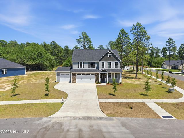 830 Winds Way, Aberdeen, NC 28315