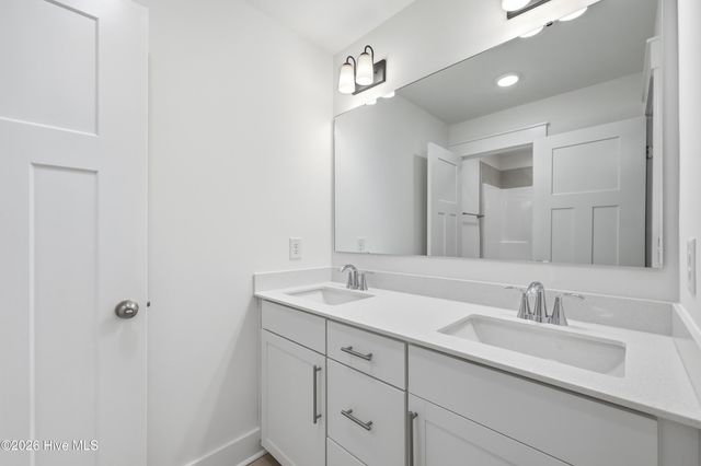 830 Winds Way, Aberdeen, NC 28315