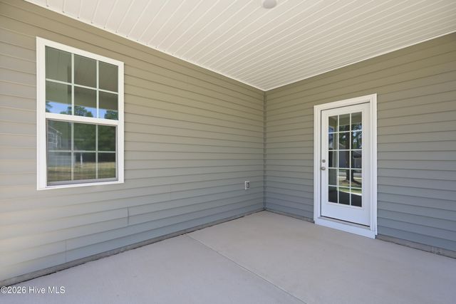 830 Winds Way, Aberdeen, NC 28315