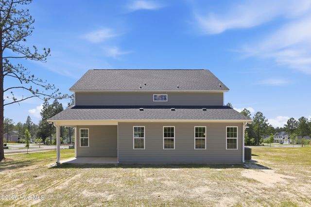 830 Winds Way, Aberdeen, NC 28315