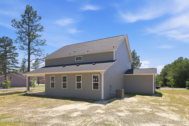 830 Winds Way, Aberdeen, NC 28315